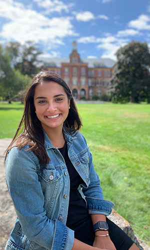 Caroline Villareal '21
