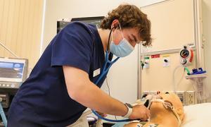 Student nurse in the simulation lab