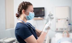 Nursing student works in lab
