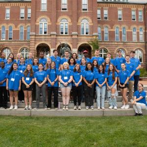 Transitions students gathered in front of Alumni Hall