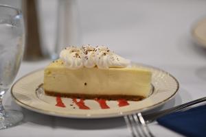 Cheesecake on a plate