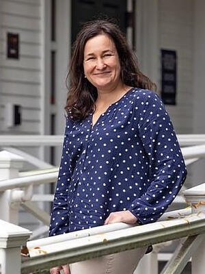 Dr. Sara Smits Keeney