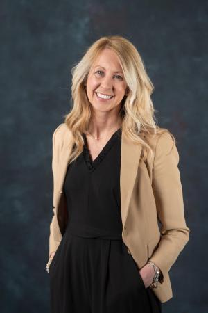 Jennifer Kelber ’01