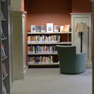 Leisure reading collection in the reading room.